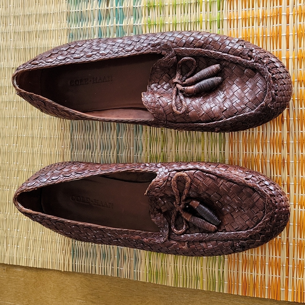 COLE HAAN MENS LEATHER TASSEL LOAFERS - Picture 1 of 12